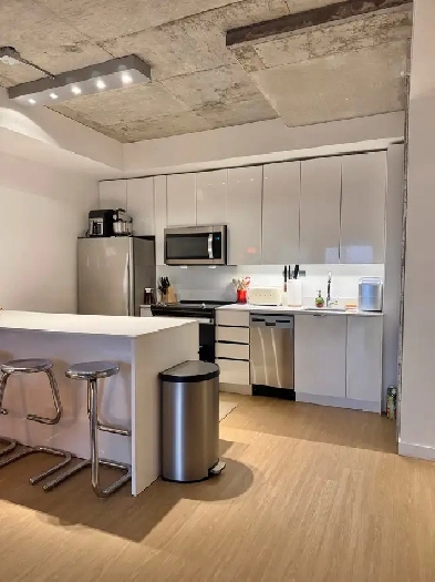 3 1/2 À LOUER, TOUT INCLUS ST-ROCH Image# 1