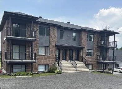 4 1/2 À LOUER (ST-DENIS-DE-BROMPTON) Image# 1