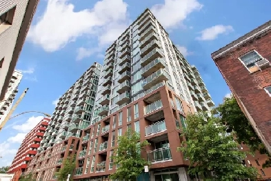 Beau condo de 2 chambres dans 'Le Murray', dans Griffintown. Image# 1