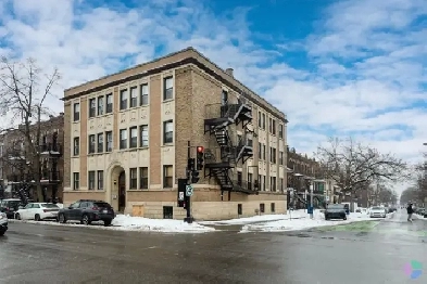 Condo à vendre - beau 4 1/2 près de l'Université de Montreal. Image# 2