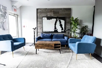 Shared Office/Photo Studio Space Image# 1