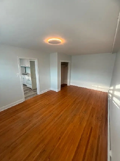 2 bedroom apartment Image# 4