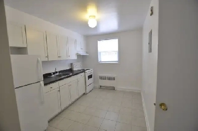 ONE Bedroom APT for Rent Image# 1