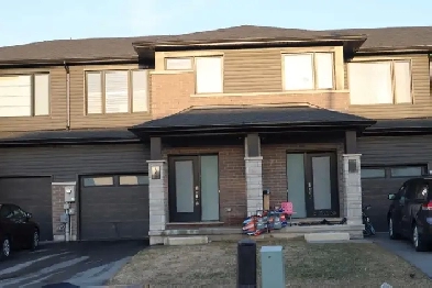 House For Sale @ Niagara Falls, Ontario Image# 9