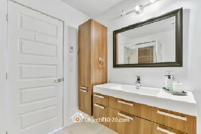 Super maison de ville à louer Image# 1