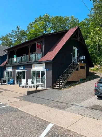 Port Carling - Muskoka - Main Street Image# 1