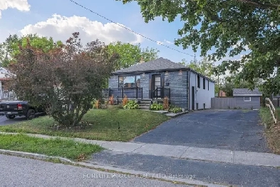 BRAND NEW BASEMENT FOR RENT PHARMACY AND LAWRENCE Image# 1