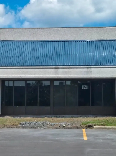 Industrial Space for Rent in St-Laurent Image# 1