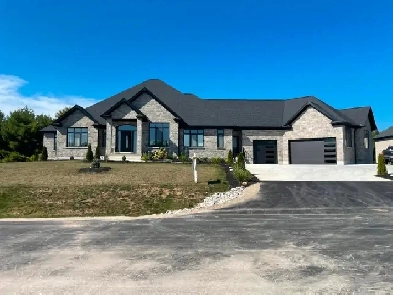 Motivated Seller! Open House Sunday 2-4 pm Image# 9