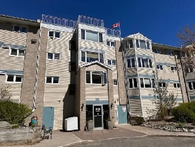 Beautiful 1-bedroom condo in fantastic neighbourhood! Oct. 15th Image# 8