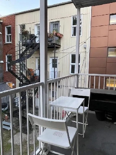 Rosemont – Grande chambre avec balcon privé dans un 5 ½ moderne! Image# 1