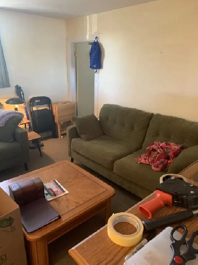 1105 Hanwell Rd  Furnished 2 bedroom Image# 3