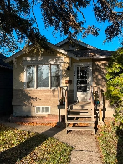 House for rent 2630 Atkinson Image# 4