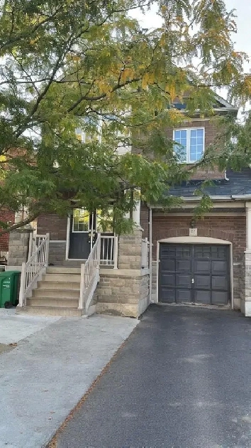 House4Rent: 4 beds 2.5 baths (Cottrelle Blvd & HWY-50) CA$3,500 Image# 1