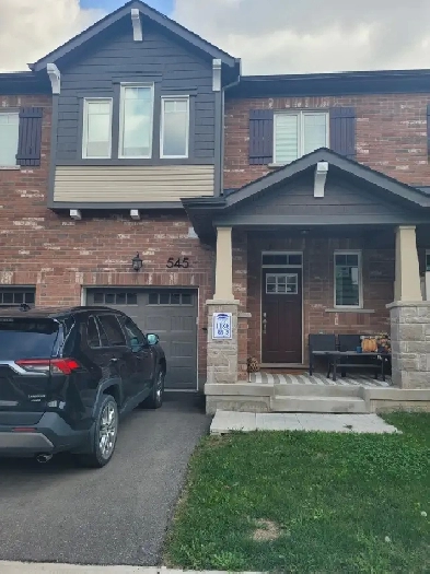 New Townhouse for Rent – Soleil Community, Milton Image# 1