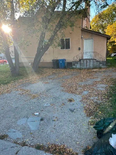 2 bedroom to rent Image# 1