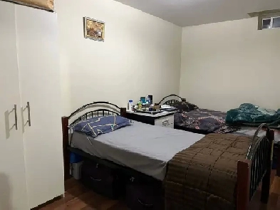 Sharing Room for rent Image# 1