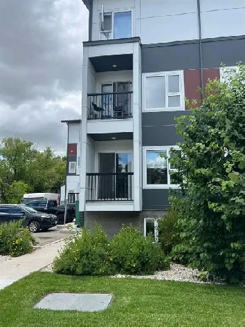 Open House Saturday Sept. 27, 3-5pm. #1 -105 University Crescent Image# 2