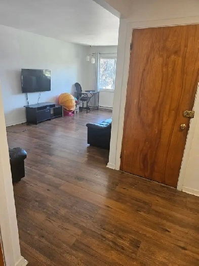 Grand 5 1/2 a louer Image# 1