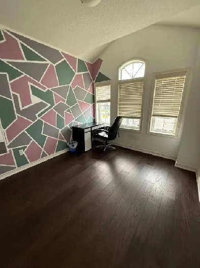 PRIVATE ROOM for Rent for GIRL or Couple, BRAMPTON Image# 1