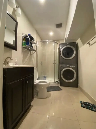 2 Bd, 1 Bath new basement - female students working or studying Image# 1