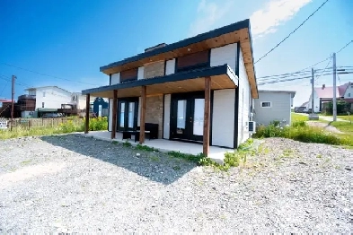 TurnKey Harbourfront Home in Chéticamp - Airbnb Income Potential Image# 2
