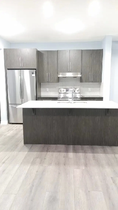 Room@Redstone NE, available immediately, Male only Image# 1