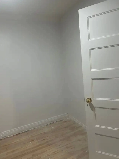 room for rent Image# 1