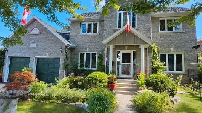 Beautiful east end home for sale by owner Image# 8