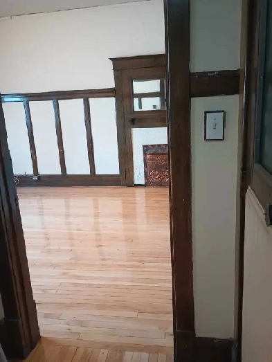 2 bedroom, 309 sherbrook Image# 1