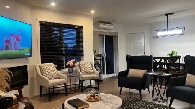 spacious 4-1/2 - 2 bedroom-2 bathroom Image# 1