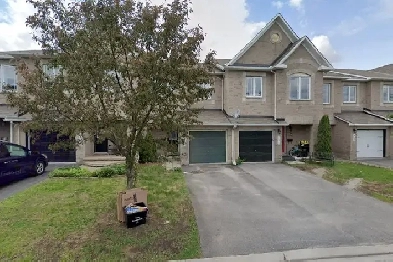 Barrhaven 3BDR Townhouse available Oct 1st. Image# 1