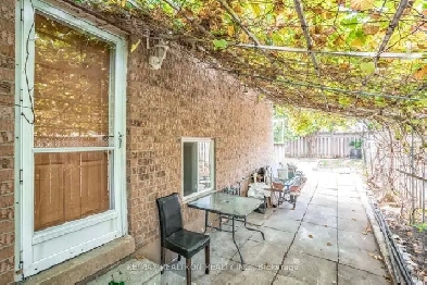 1 BEDROOM BASEMENT APARTMENT  NEAR SHERIDAN COLLEGE FROM NOV 1 Image# 1