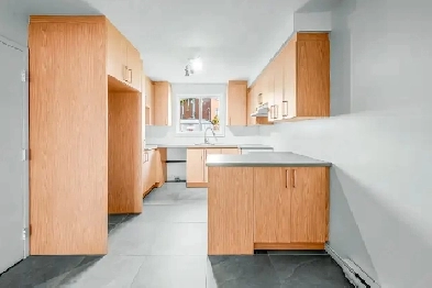 Magnifique 4 1/2 à louer à Sainte-Anne-Des-Plaines Image# 1