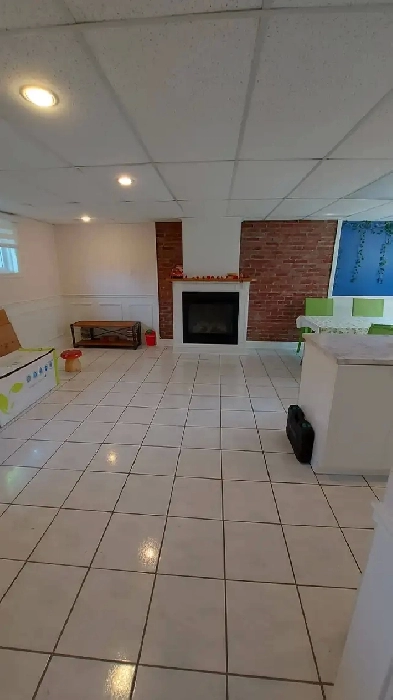 Logement 4 1/2 à louer Image# 1