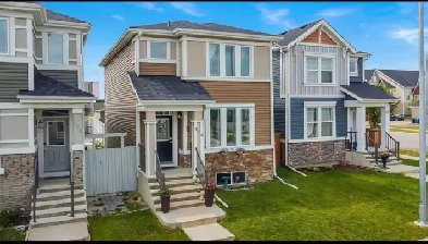 Beautiful 3 bedroom, 2.5 bath with AC home for sale Image# 5