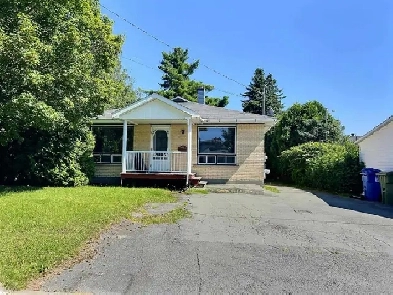 Maison à louer - Thetford Mines Image# 1