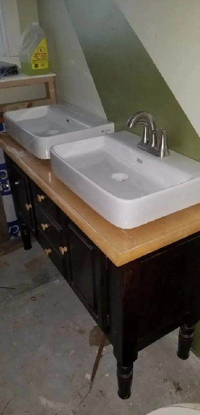 2 bedroom basement suite available Oct 15 or 31 Image# 2