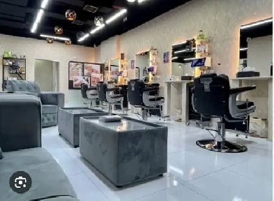 Saloon for rent ( cheap per chair rent) Image# 1