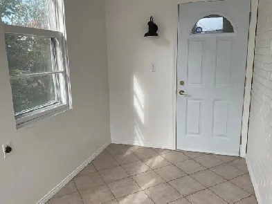 Logement 5 1/2 à louer, Image# 1