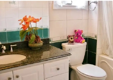 Second floor room for rent Image# 1