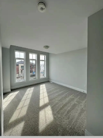 Masterbedroom for rent in 4 bedroom house Woodstock from Dec 01 Image# 3