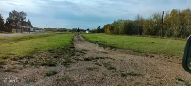 Two Hills Lot - Auction ending in a few days Image# 2