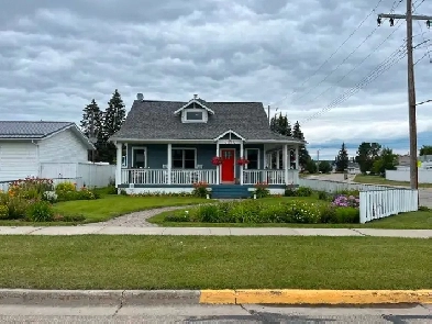 House for sale in Whitecourt, AB Image# 9