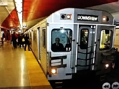 Sheppard W Subway/ROOM FOR RENT/Share Main Floor House Apartment Image# 1