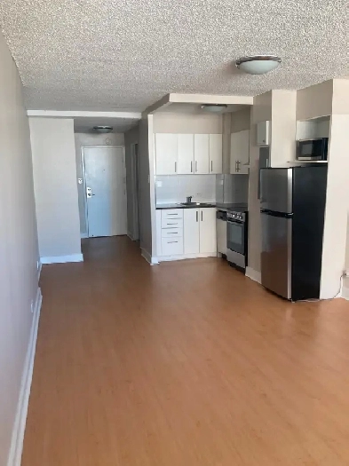 1335.00 CAD/mois à louer par Université Concordia Image# 1