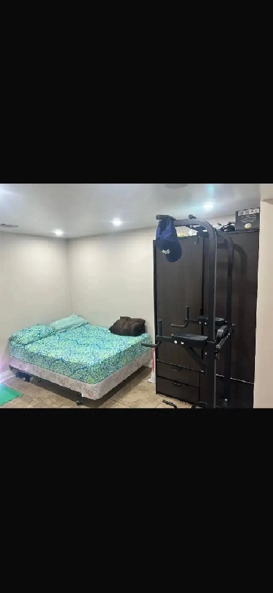 Basement private room Image# 1