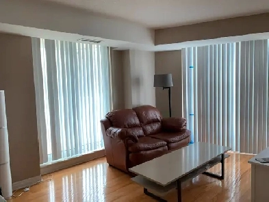 1908-1 Elm Drive W. Mississauga, 1 Condo Bedroom for Share Rent Image# 1