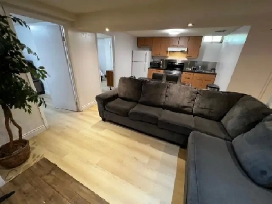 2 Bedroom Suite In Richmondhill Image# 1