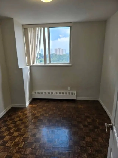 sharing room available Image# 1